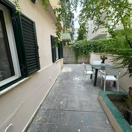 Διαμέρισμα Rea House