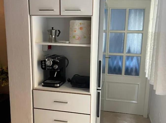 Rea House Apartment *